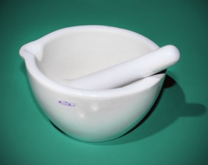 06-J-701 - Roztieračka s roztieračom, 60 ml, porcelán